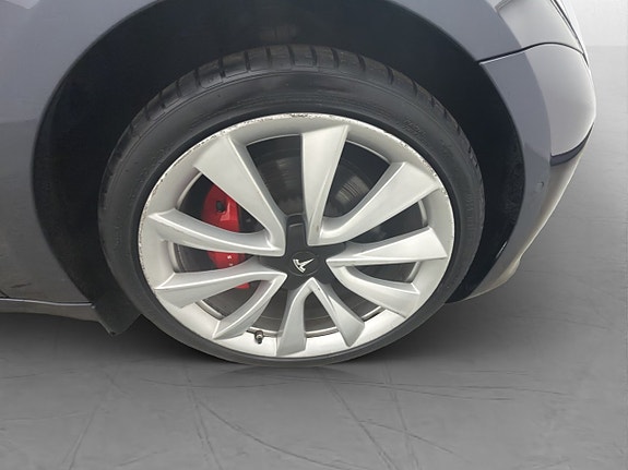 Tesla Model 3 26 of 26