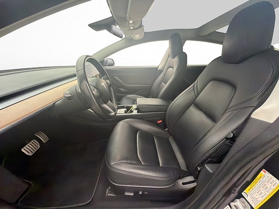 Tesla Model 3 10 of 30