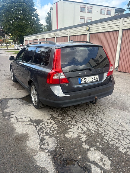 Volvo V70 5 of 5
