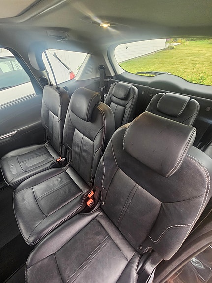 Ford S-MAX 13 of 15