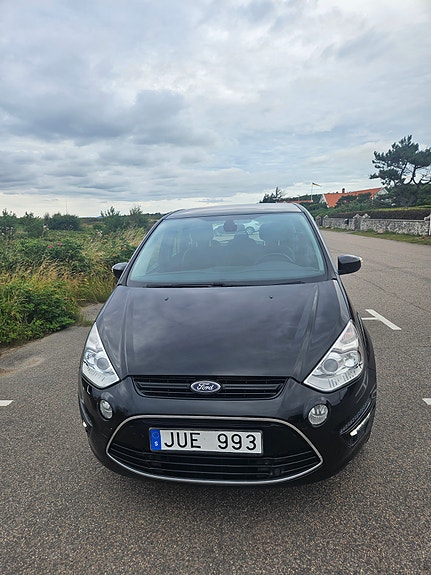 Ford S-MAX 5 of 15