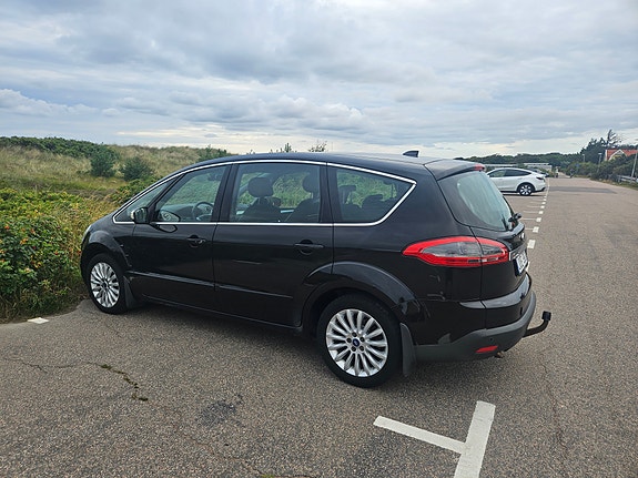 Ford S-MAX 4 of 15