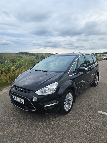Ford S-MAX 7 of 15