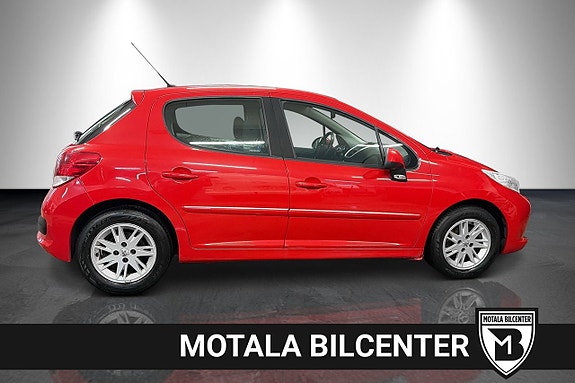 Peugeot 207 9 of 13