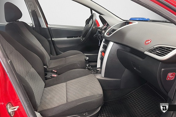 Peugeot 207 12 of 13