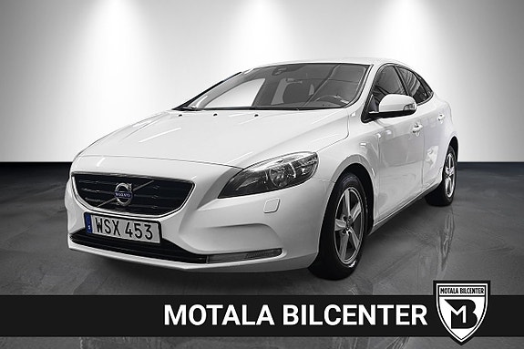 Volvo V40 9 of 15
