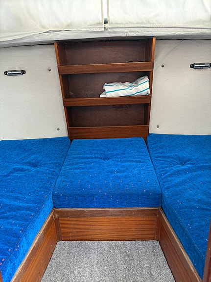 Albin 25 – 1970 – Lombardini diesel (2003) 6 of 10