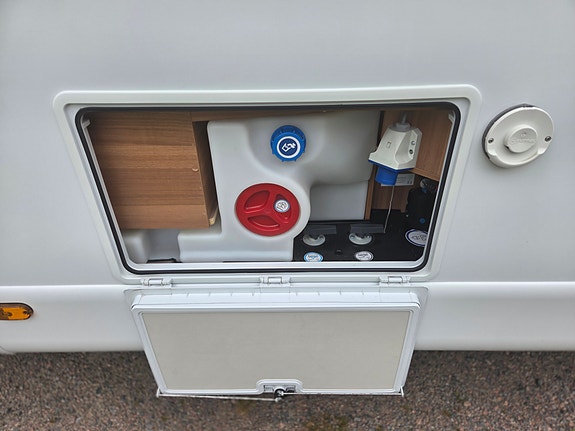 Weinsberg Carasuite 700 MX Edition Queensbed/Taksäng 6 of 18