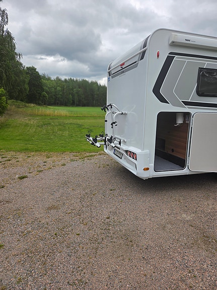 Weinsberg Carasuite 700 MX Edition Queensbed/Taksäng 4 of 5