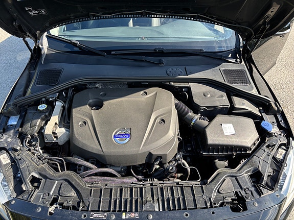 Volvo V60 21 of 28