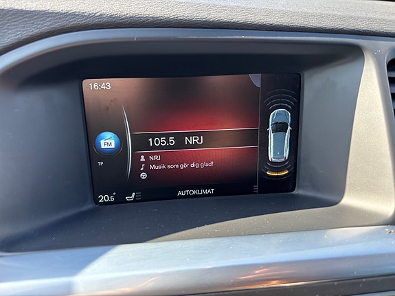 Volvo V60 13 of 28