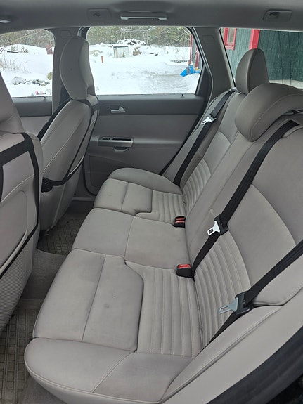 Volvo V50 5 of 5