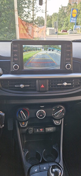 Kia Picanto 4 of 8