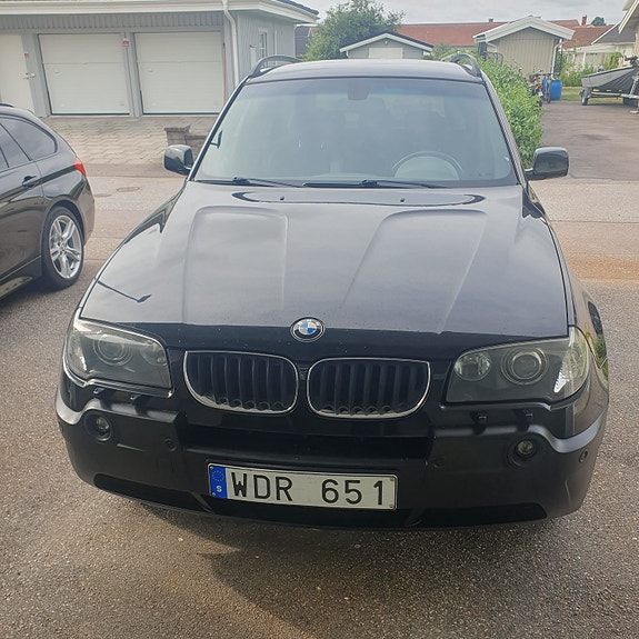 BMW X3 2 of 5