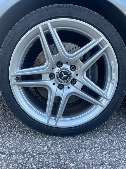Mercedes-Benz C320 4 of 5