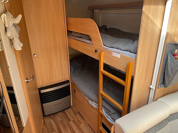 Knaus 580 Südwind 12 of 12