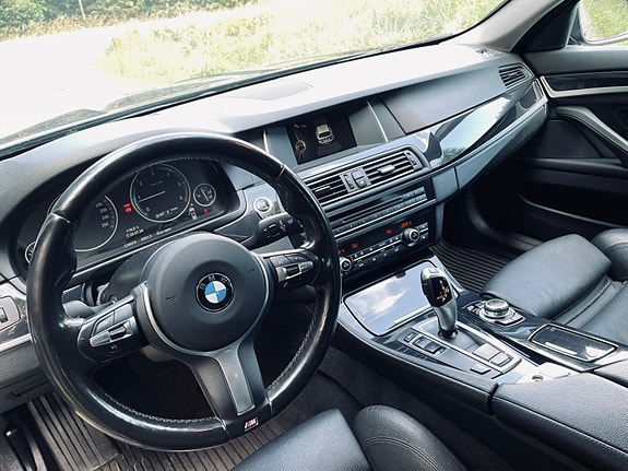 BMW 520d 6 of 17
