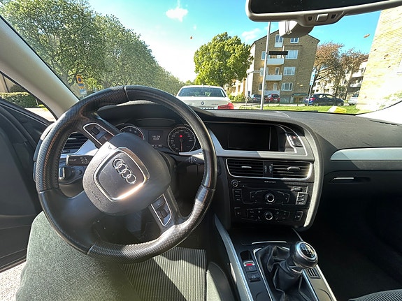 Audi A4 5 of 5