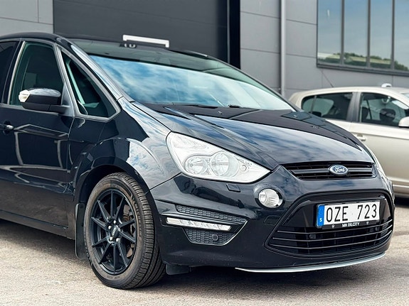 Ford S-MAX 5 of 5