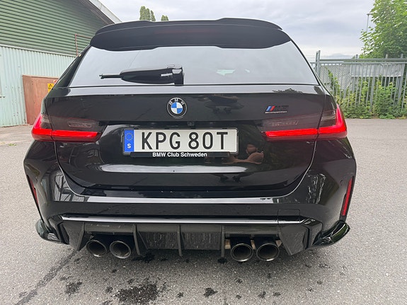 BMW M3 5 of 5