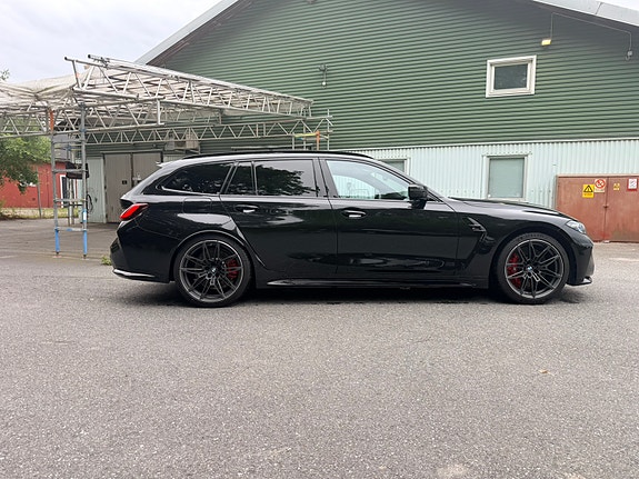 BMW M3 6 of 11