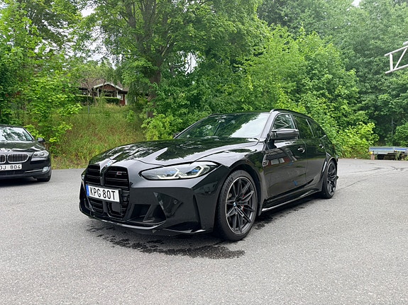 BMW M3 2 of 5