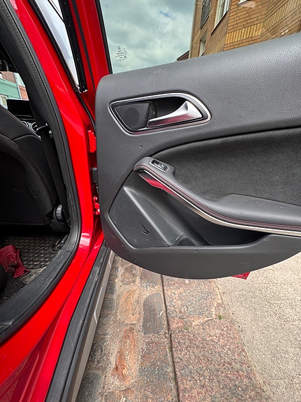 Mercedes-Benz GLA220 d 9 of 10