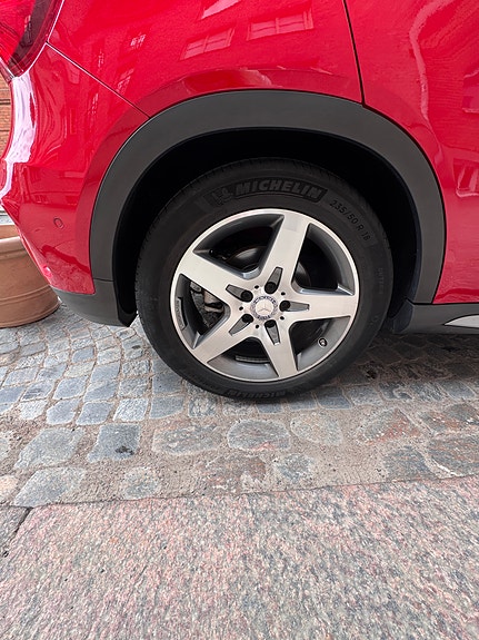 Mercedes-Benz GLA220 d 7 of 10