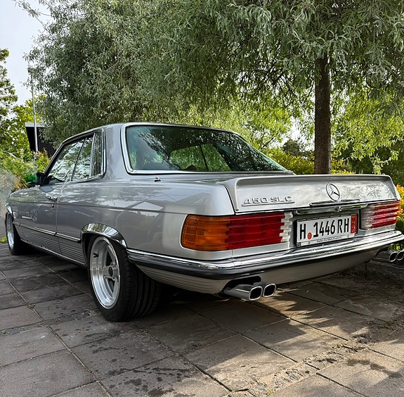 Mercedes-Benz 450 SLC 9 of 17