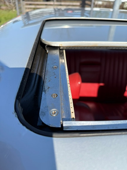 Mercedes-Benz 450 SLC 14 of 17