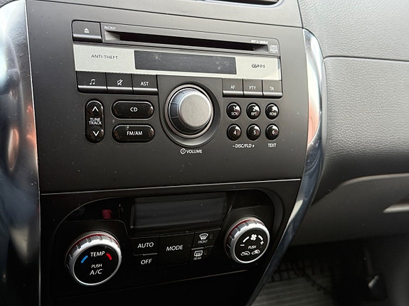 Suzuki SX4 13 of 13