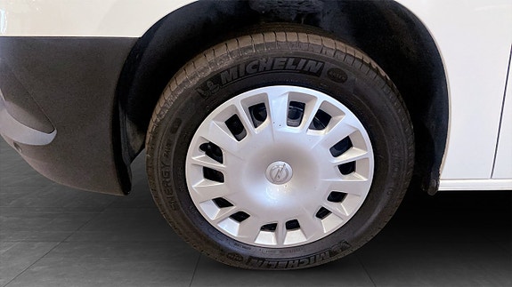 Opel Combo 9 of 15