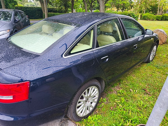 Audi A6 2 of 5