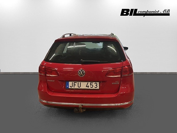 Volkswagen Passat 5 of 5