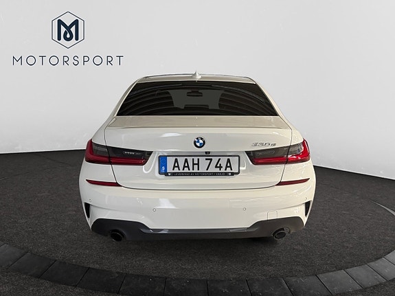 BMW 330e 5 of 5