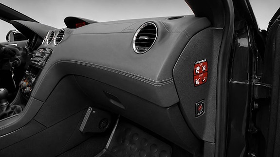 Peugeot RCZ 19 of 23