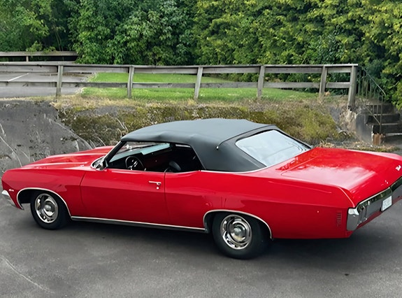 Chevrolet Impala 3 of 5