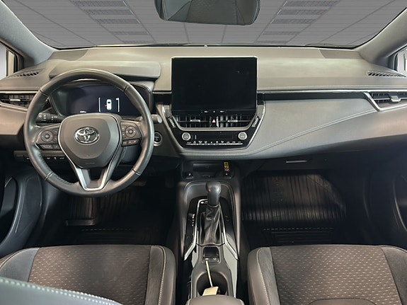 Toyota Corolla 7 of 22