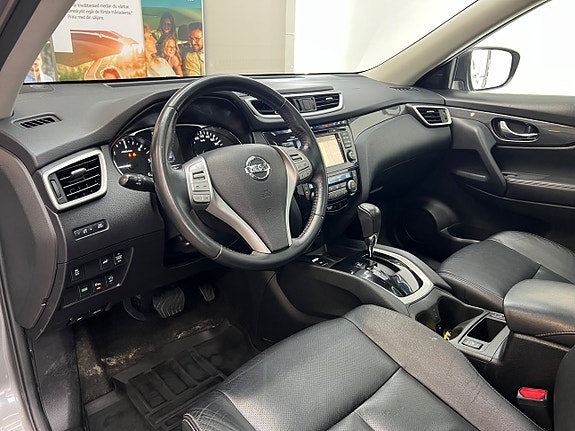 Nissan X-Trail 18 of 30