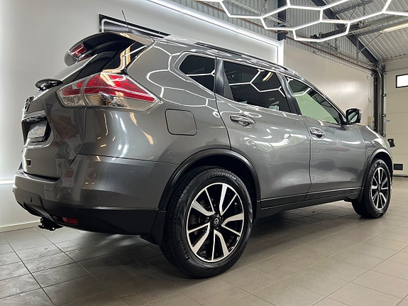 Nissan X-Trail 4 of 5