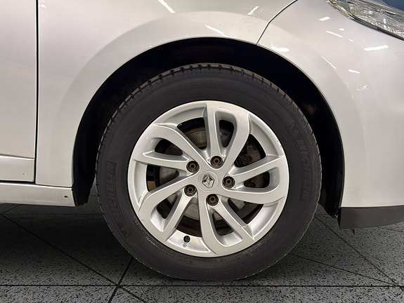 Renault Megane 14 of 30