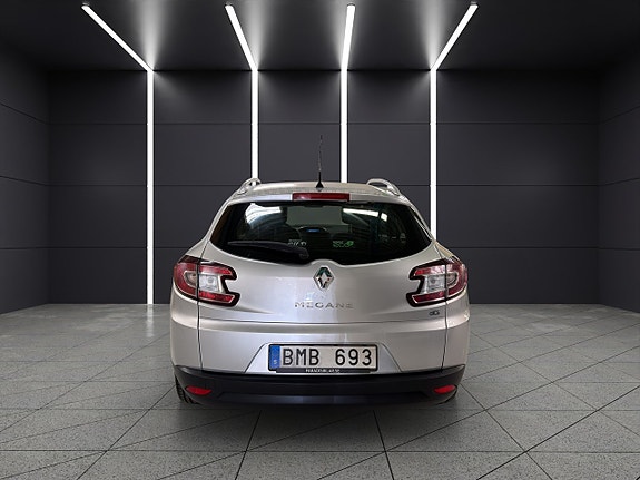 Renault Megane 4 of 5