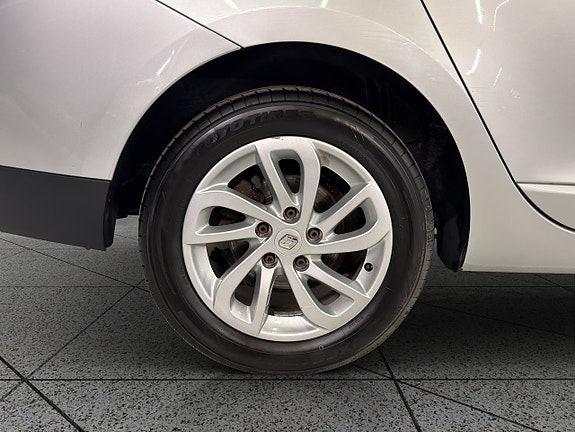 Renault Megane 15 of 30
