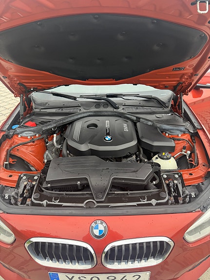 BMW 118i 13 of 14