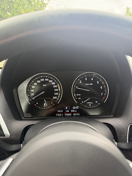 BMW 118i 12 of 14