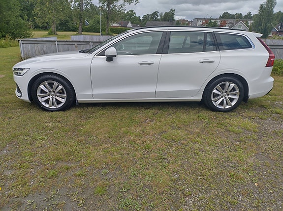 Volvo V60 9 of 14