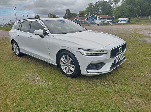 Volvo V60 3 of 5