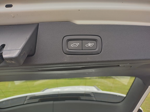 Volvo V60 13 of 14