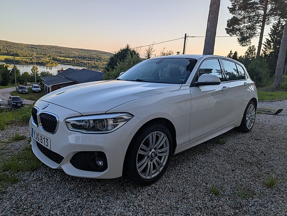 BMW 118d 3 of 4