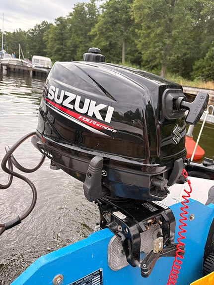 Zodiac 310 rib med 5 hk Suzuki 4 takt 3 of 7